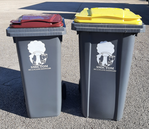 Photo bac jaune et grenat